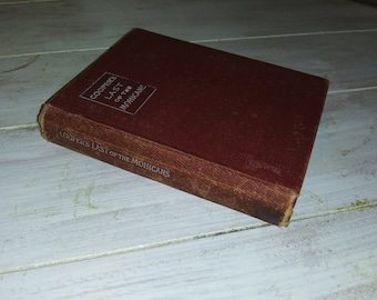 Antique Last of the Mohicans book, J Fenimore Cooper. Macmillan Classics pocket edition. 1904. Red cover. Free Shipping!