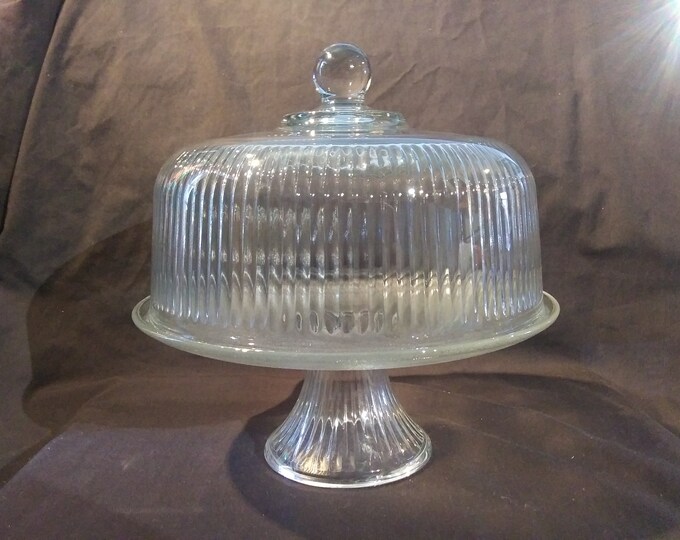 Clear Heavy Glass Cake Stand With Dome Cover. Vintage Cake Saver