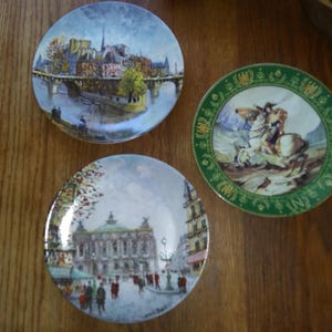 Set of 3 vintage 1980&#39;s Limoges French porcelain collectible plates in original boxes. Napoleon Bonaparte, Louis Dali. Free Shipping!