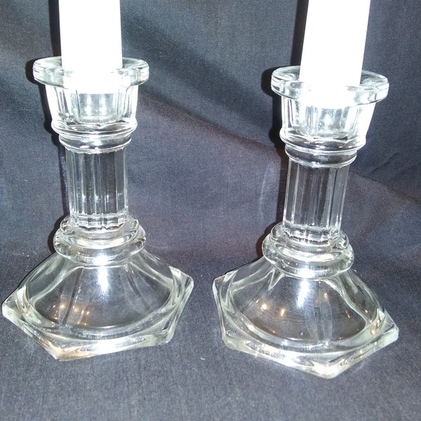 Pair of 2 simple, modern style clear glass candlestick holders. Elegant! Free shipping!