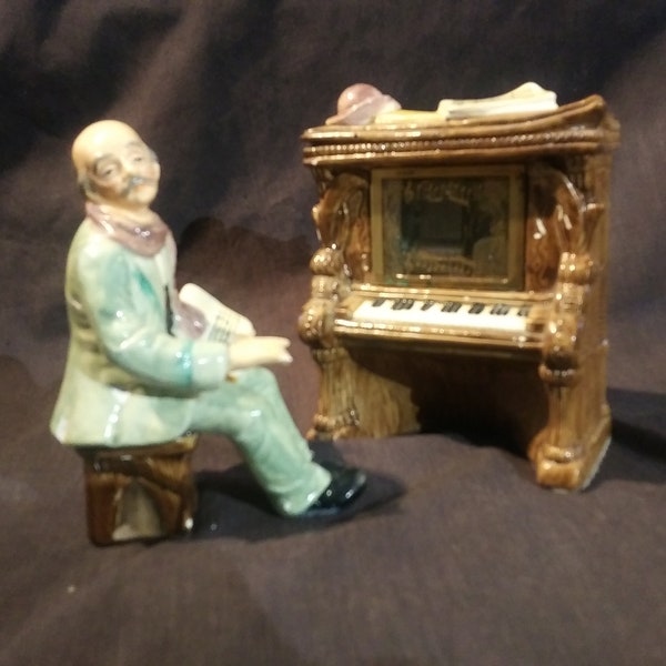 Vintage Piano music box with player. 2 pieces, piano and man. Porcelain, made in Japan. Free shipping!