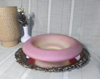 Unmarked Fenton Burmese yellow/pink custard UV glowing uranium glass bowl. Large rolled edge console bowl. Free Shipping!
