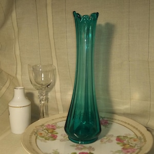 LE Smith Beautiful teal glass paneled swung vase. Free Shipping!