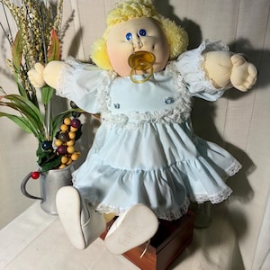 Cabbage Patch Kids, Little People, Early 80’s doll. 24 inch Pacifier baby doll, soft sculpture fabric face. Original outfit.  Free Shipping!