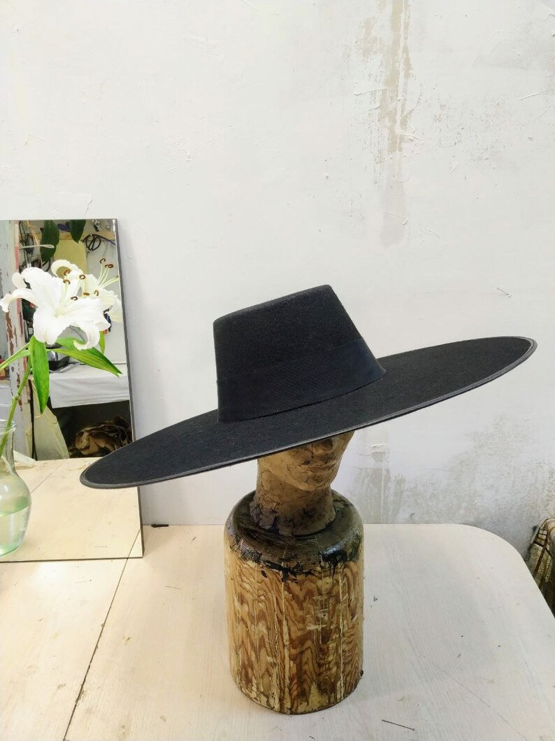 Шляпа современные нарезки