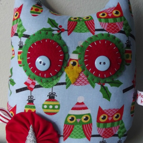 Christmas Owl-Christmas Owl Decoration-Owl Fabric-Red Green Silver Decoration-Holiday Gift-Owl Plush Gift-Owl Holiday Decoration