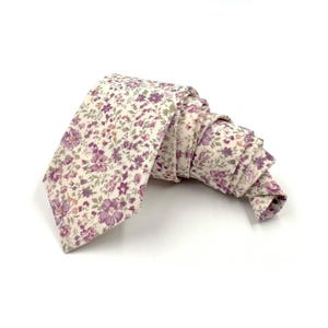 Purple Plum Floral Necktie, Vintage Inspired, Purple Wedding Ties, Dusty Plum Flowery Tie, Traditional Wide Tie, Slim Modern, or Skinny Tie