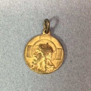 Jesus Christ Medal Blessed Mother Mary Holy Child Vintage Catholic Gifts