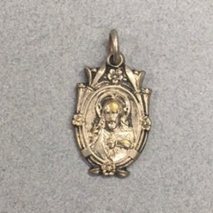 Jesus Christ Medal Sacred Heart Pendant Vintage Catholic Gifts