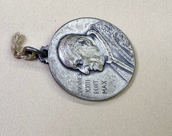 Pope Medal Joannes XXIII Pont Max Vintage Catholic Vatican Gift - Etsy