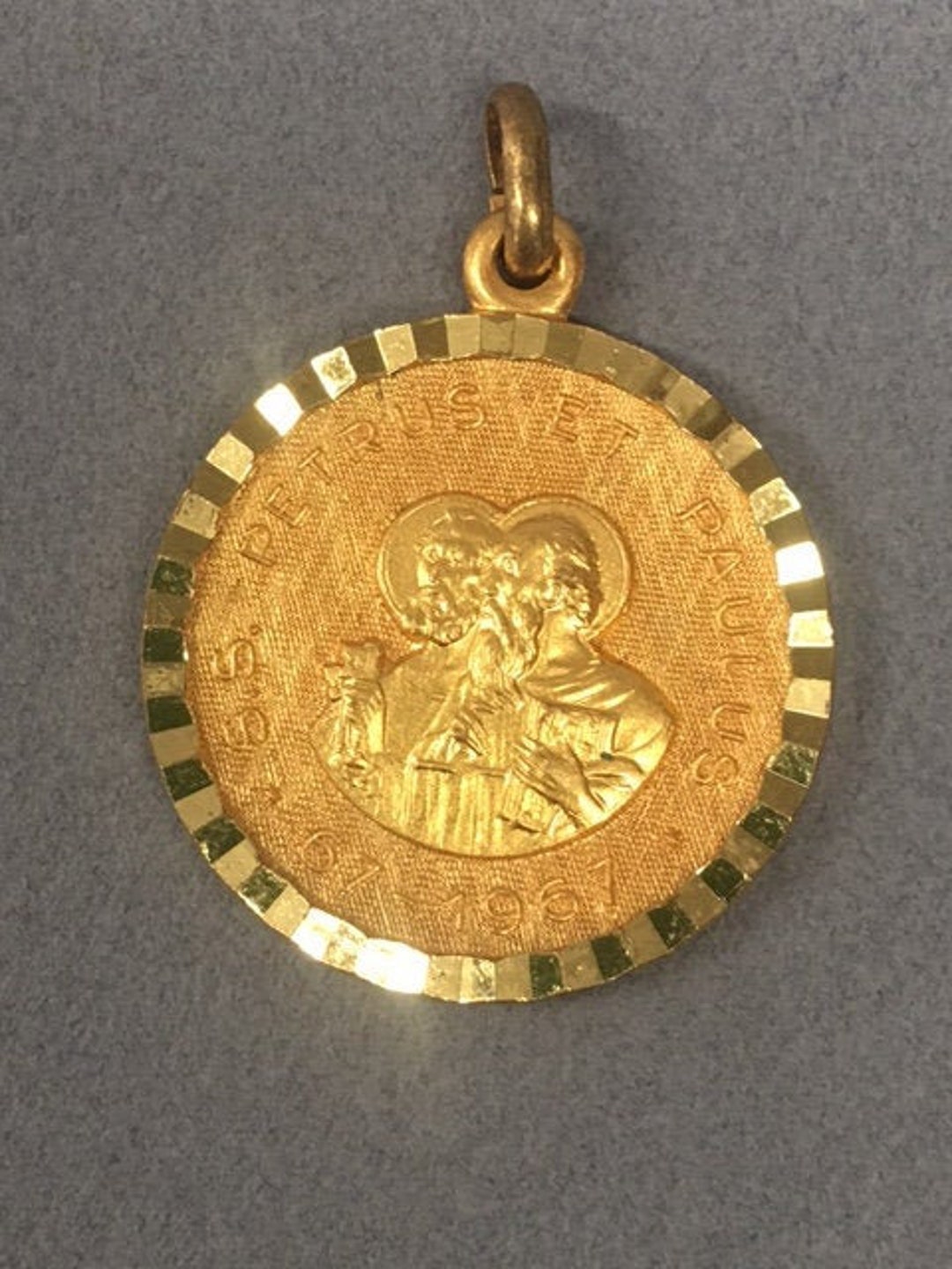 St Paul Medal Gold Pendant Apostle Fisherman Keys Heaven Vintage ...