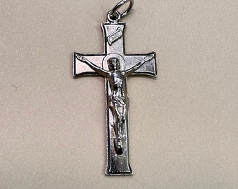 Silver Crucifix Pendant Christ Cross Religious Vintage Catholic Rosary Supply