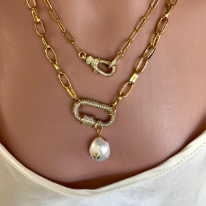 Gold carabiner necklace, gold lock necklace, gold chunky charm necklace, , gold pearl necklace , statement necklace