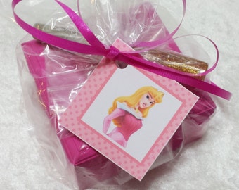 PRINCESS  AURORA SLEEPING BEAUTY STRONG CHAIN 18 inch  GIFT BOXED BIRTHDAY PARTY 