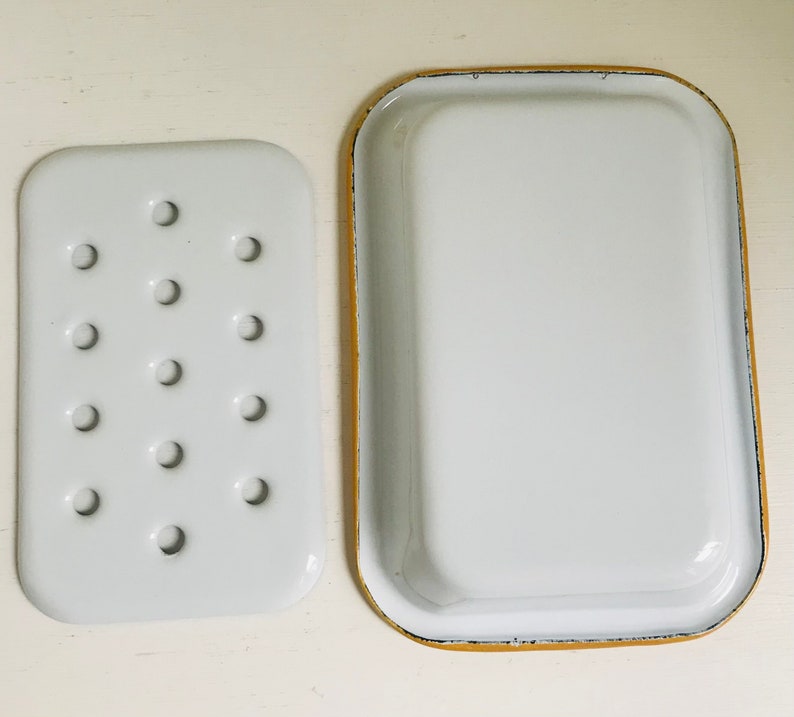 Vintage style white enamel and metal soap dish image 2