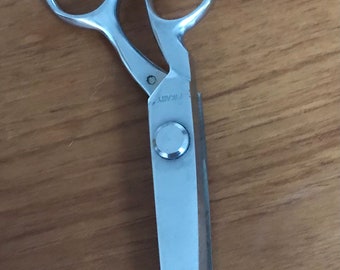 Vintage Pikaby pinking shears