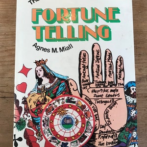 The book of fortune telling Agnes M Miall 1972 image 1