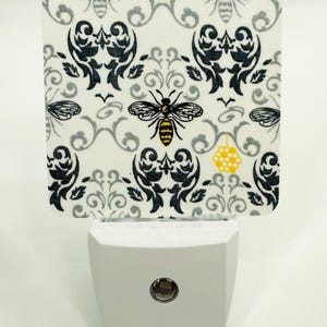 Pretty Bees Night Light / House Warming / Gift Idea / Bedroom / Plug In Night Light / Home Decor / LED / Automatic / Garden / Floral / Art