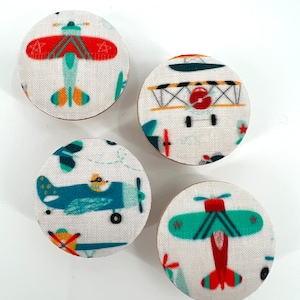 Set di 4 pomelli per cassetti per aeroplani / Armadietto / Asilo nido / Maniglie / Arredamento della camera / Accessori per mobili / Comò / Regalo per baby shower / Aereo