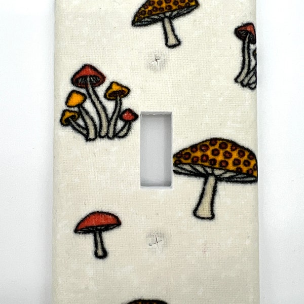 Mushrooms Light Switch Plate Cover / Outlet Cover / Bedroom / Home Decor / Baby Shower Gift / Nursery Decor / Kid's Room / Fungus / Plants