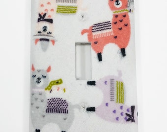 Llamas Light Switch Plate Cover / Outlet Cover / Bedroom / Home Decor / Baby Shower Gift / Nursery Decor / Kid's Room / Alpacas / Desert