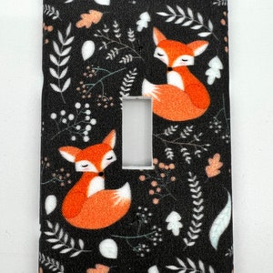 Fox Light Switch Plate Cover / Outlet Cover / Bedroom / Home Decor / Baby Shower Gift / Nursery Decor / Kid's Room / Woodland / Animals