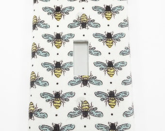 Bees Light Switch Plate Cover / Outlet Cover / Bedroom / Home Decor / Baby Shower Gift / Nursery Decor / Kid's Room / Honey / Hive / Woods