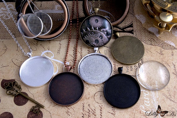 10 x Pendant 38mm Antique Bronze with Matching Magnifying GLASS