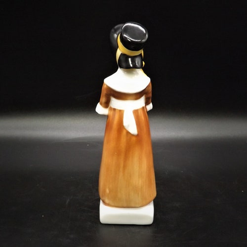 Vintage Royal Doulton 