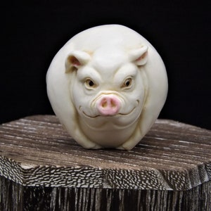 Harmony Kingdom Roly Poly 'Curly' Pig Figurine - Retired image 2