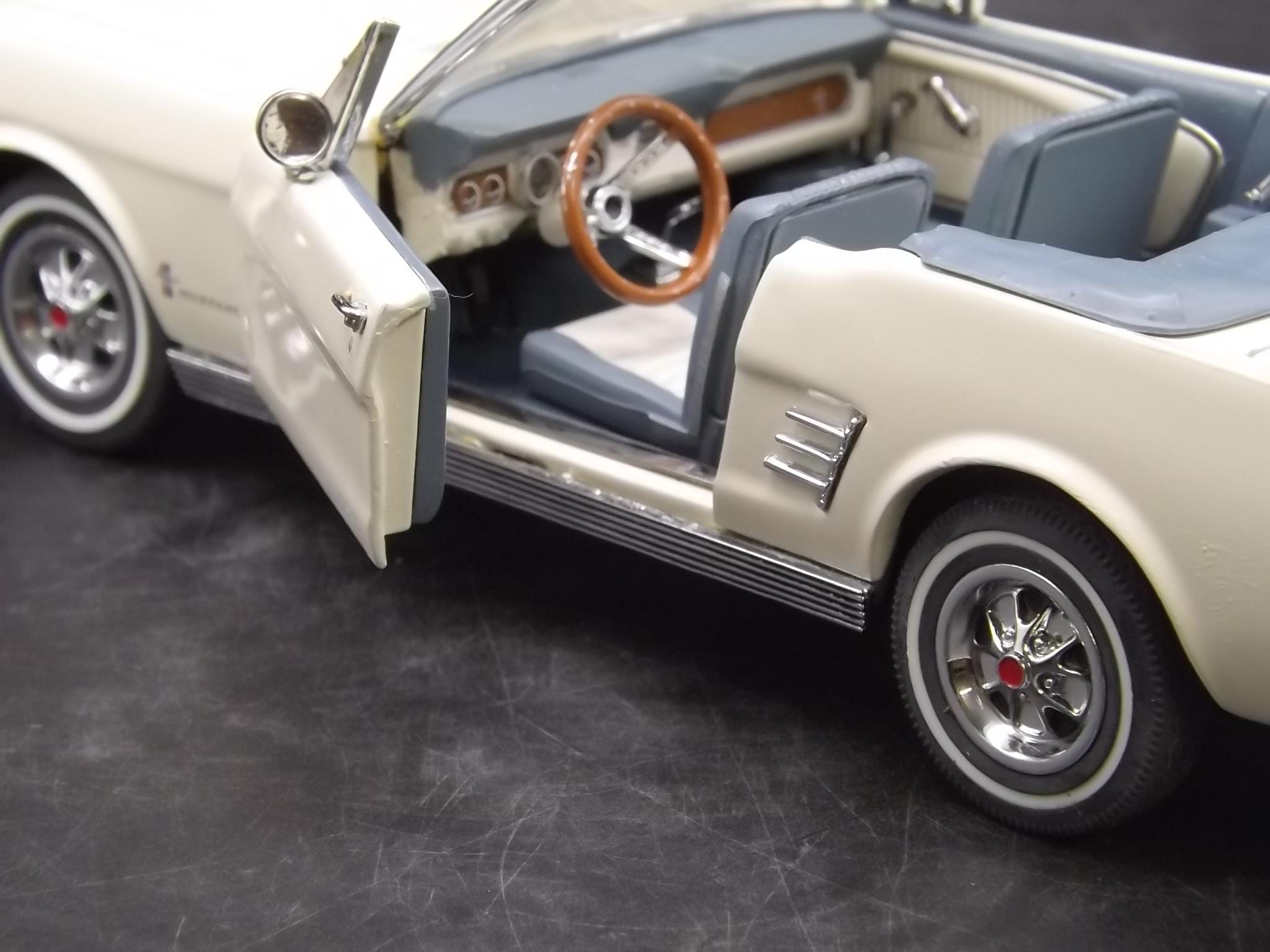 Vintage Danbury Mint 1966 Ford Mustang Convertible Diecast