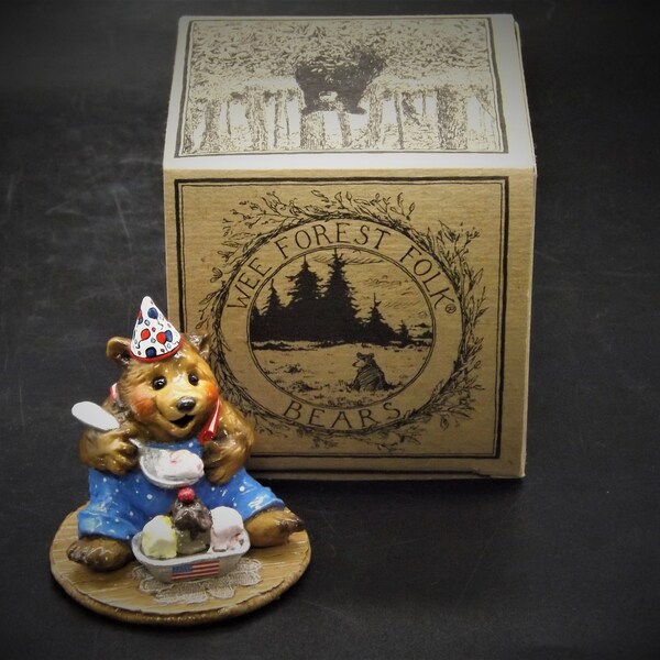 Closeout Sale! Vintage BB-7 Wee Forest Folk "Party Time" Hand Painted Patriotic Bear. Special Color With original box.