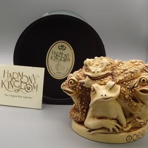 置物 Harmony Kingdom Frogberry Ivory 置物 Harmony Kingdom