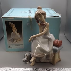 Lladro Girl on Phone - Etsy