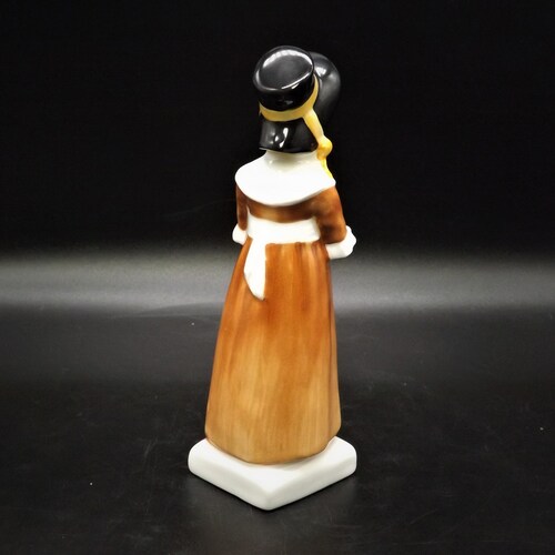 Vintage Royal Doulton 