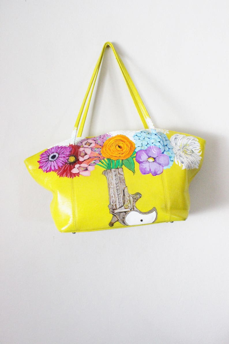 painting a purse