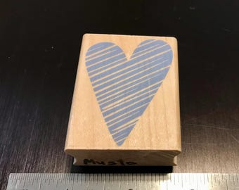Hero Arts Heart with Diagonal Lines Wood Mounted Rubber Stamp.