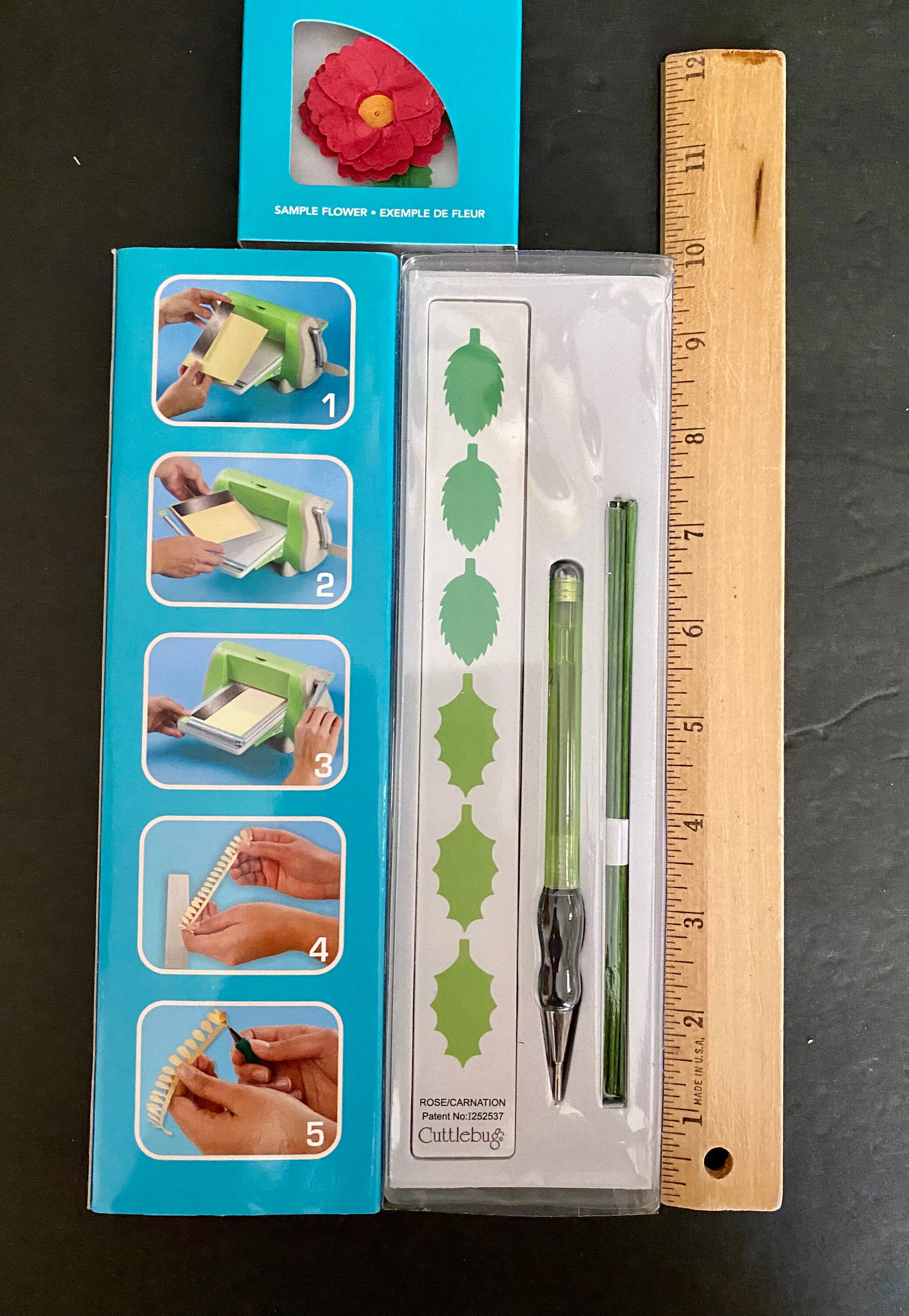 Cuttlebug Quilled Flowers Die Kits. - Etsy
