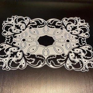 Anna Griffin Varios troqueles de corte y relieve retirados. Flourish