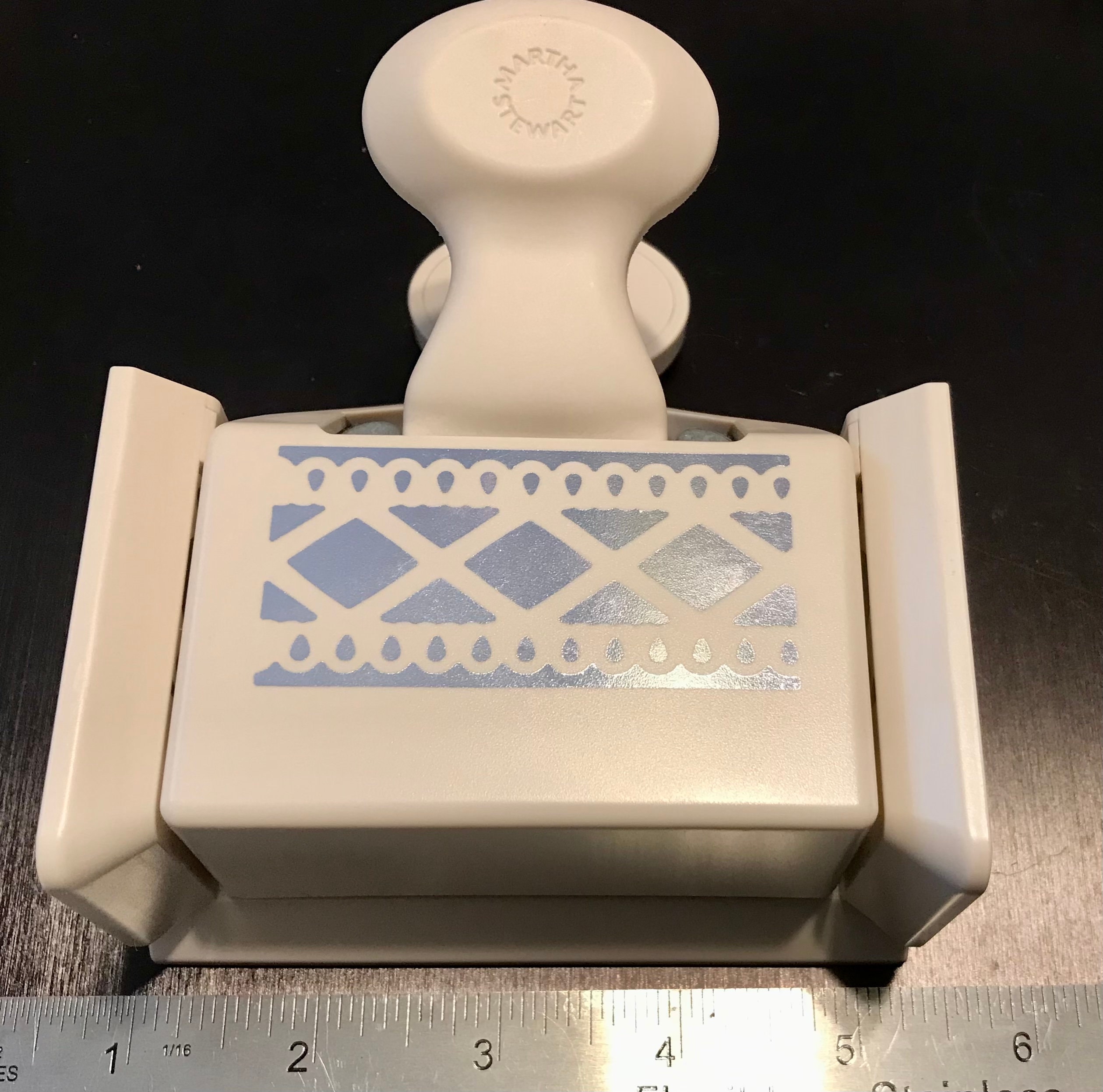 【Martha Stewart】マーサ ハート Kiss Me パンチ Martha Stewart】マーサ ハート Kiss Me パンチ