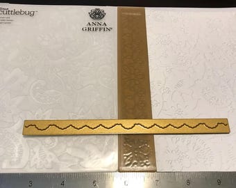 Anna Griffin Carmen Lace 5 x 7 Embossing Folder with Border and Die.