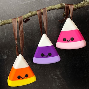 Kawaii Candy Corn. 3d printed Halloween Ornament. Cute Desk Accessory Toy.