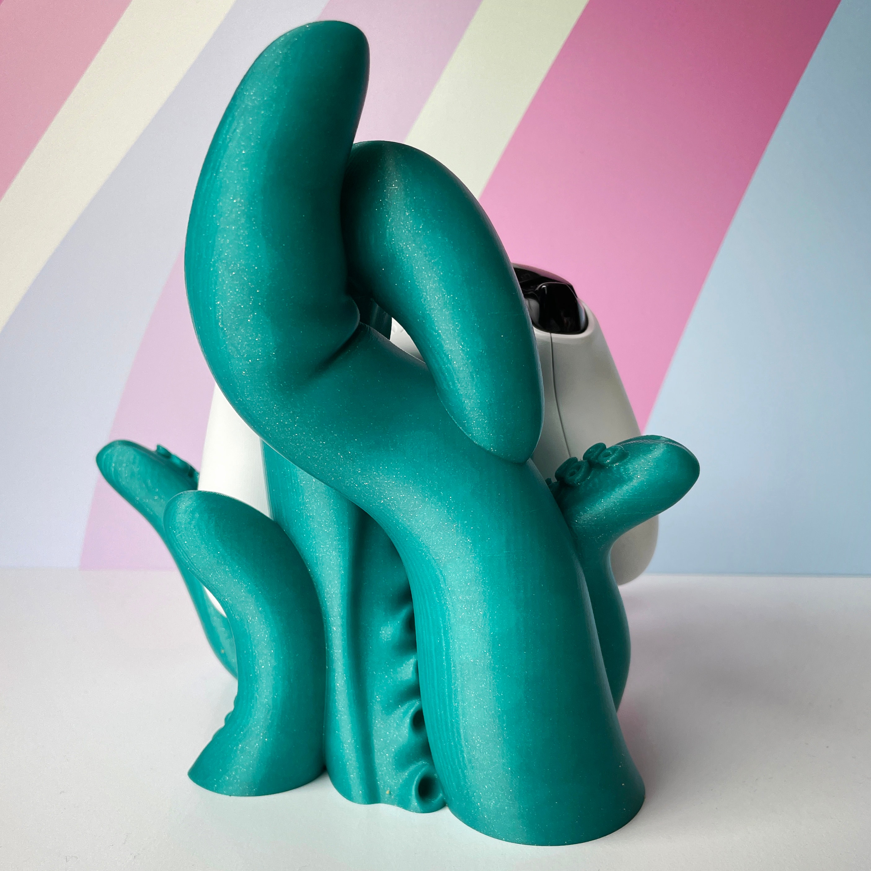 3D Printed Tentacle Controller Stand: Goth Gamer Decor - Etsy