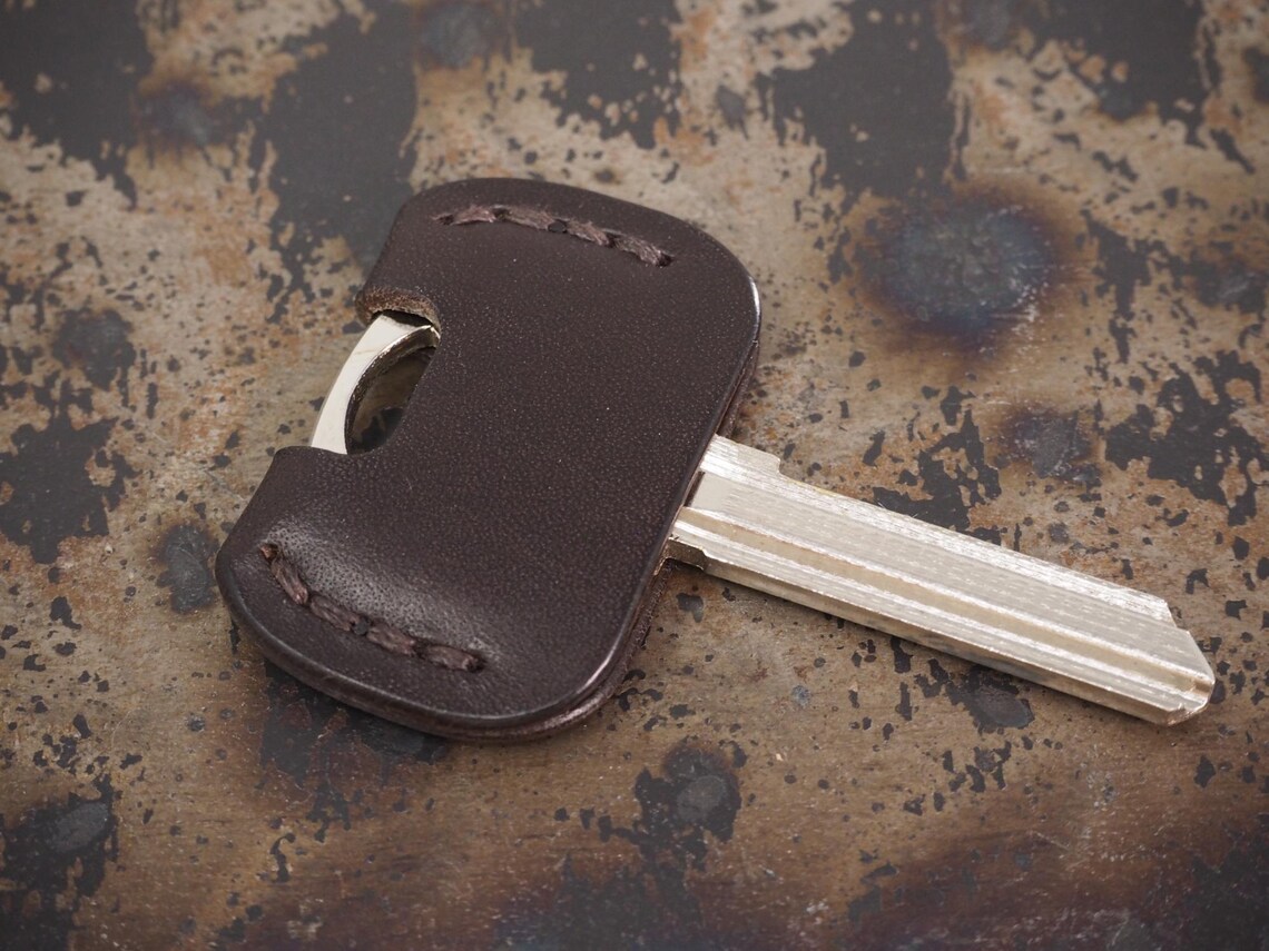 Handcrafted Leather New Style Yale Superior/high Security Door Key ...
