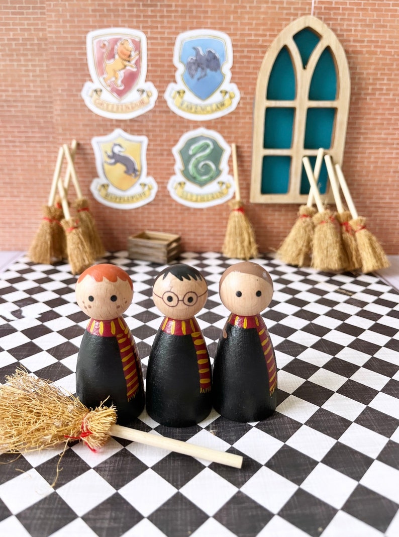 Set of 3 Harry Potter peg dolls image 6