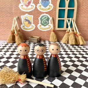 Set of 3 Harry Potter peg dolls image 4