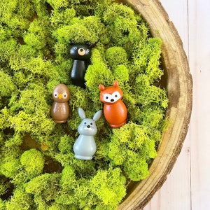 Set of 4 woodland animals peg dolls fall colors dollhouse modern wood toy unisex community woodland pretend play imagination wood toy autumn