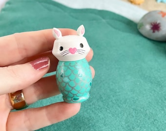 Muñeco de madera de gato sirena amigo