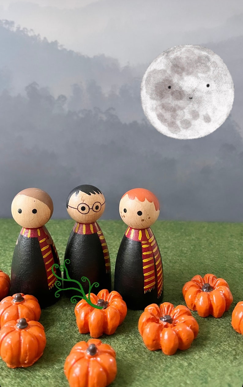 Set of 3 Harry Potter peg dolls image 1