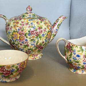 Tetera Royal Winton Cheadle Albans de 3 tazas con azucarero y cremera, de la década de 1950.